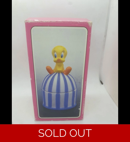 Tweety Bird Salt & Pepper Shaker